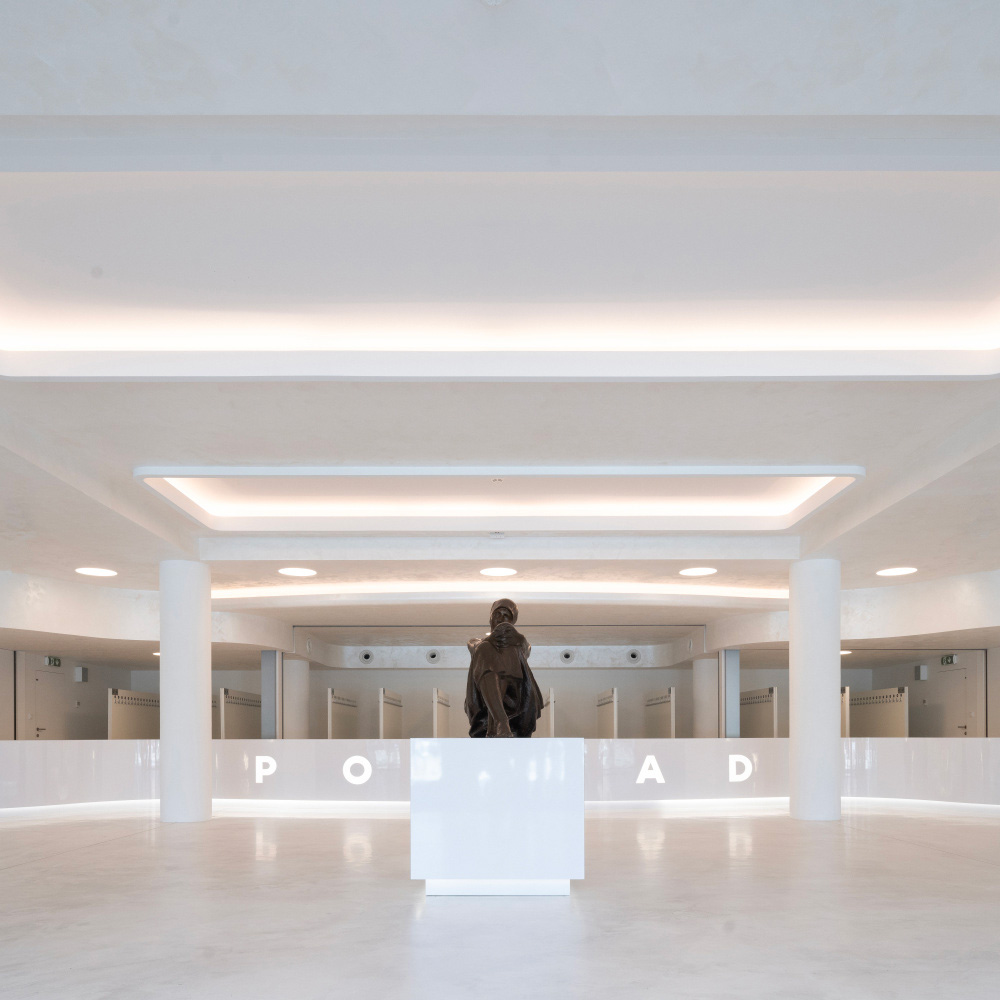 foyer